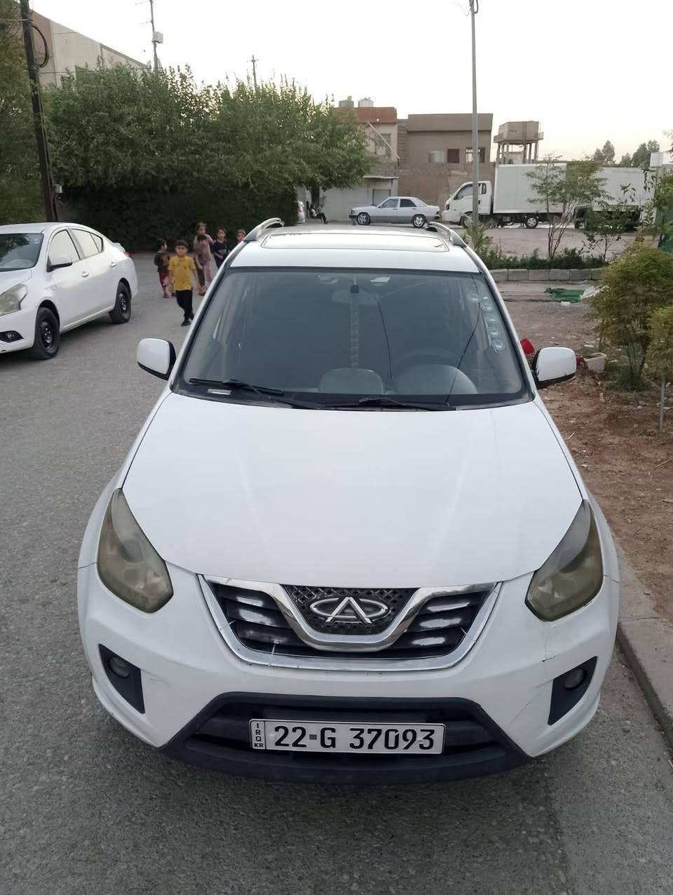 سلاو هاورێیان 
شێری تیگۆ 2014 بۆ فرۆشتن گیر سیم مرغوب
سەنەوی و رەقەمی نوێیە هەتا 2029
گێر مەکینە و تەبرید بەشەرت 
فول مواسەفات سلاید 
جەمپەکی خەفیفی پشت و پێشی هەیە
شوێن دارەتوو
نرخ: 65 و مجال
/////***********////// أربيل, العراق
