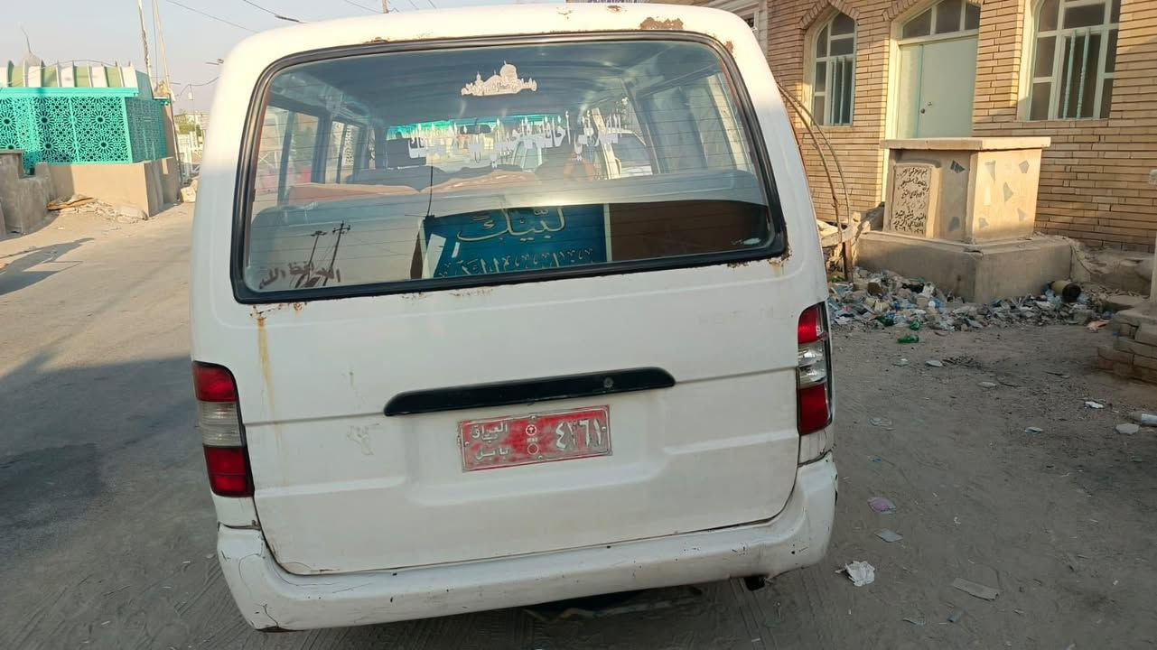 السلام عليكم 
كية فتون للبيع موديل 2008 محورة گير و مكينة بطة اوتوماتيك حجم المكينة الفين ونص بطة ديلكو بيهة ضربة يم باب السلايت للأستفسار خاص أو أتصال على الرقم ***********
السعر 40 ورقة وبيهة مجال لشراي فقط
