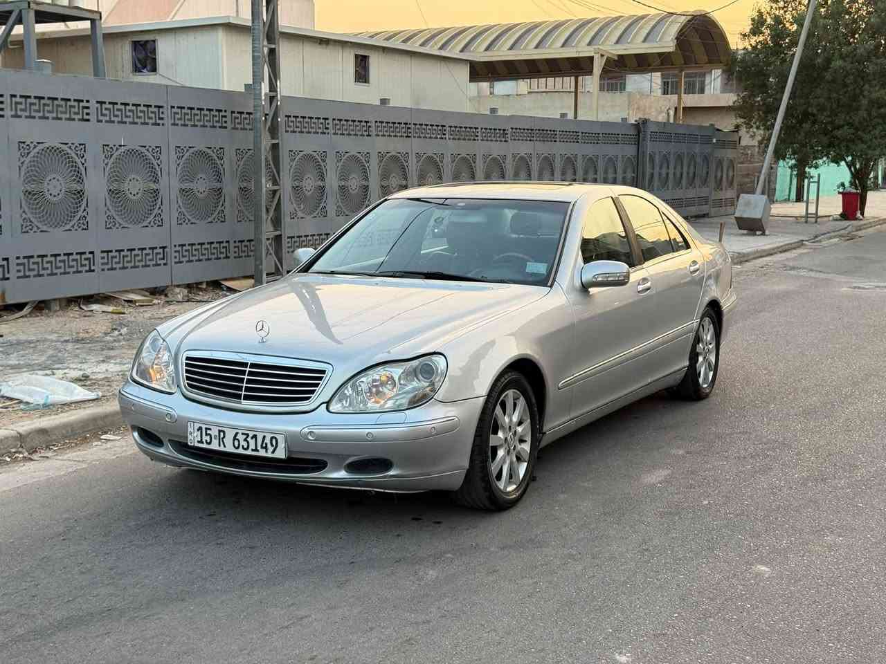 مرسيدس غواصه s320 موديل 2000 اصل
باب قصير المرغوب ،، محرك سته سلندر البلاد v6
فول مواصفات ،، نظام جوبلس ،، فتحه ،، برده كهرباء ،، كشنات كهرباء ،، مري شفط ،، وبعد بيها هوايه مواصفات
السياره صبغ عام اثر جراد مكفوله من المعجون والضربه والخياس ،، السياره جاهزه من كل النواحي بدون اي نقص شرط الفحص ،، رقم انبار مشروع وطني تحويل بأي مكان عادي ،، المكان بغداد حي الخضراء 
السعر 98 ورقه 
***********
