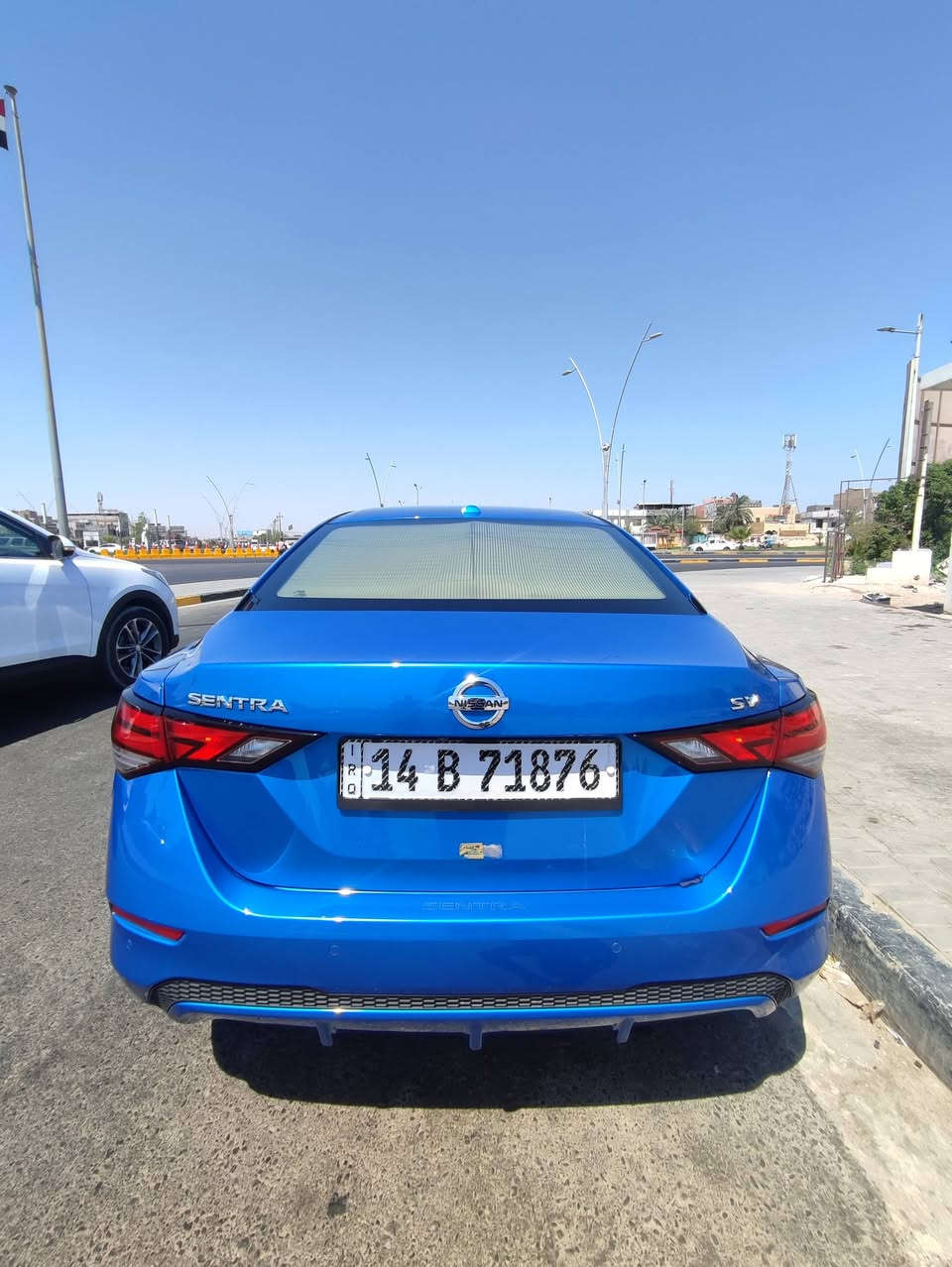 نيسان سنترا SV 2023 وارد أمريكي
بسم الله الرحمن الرحيم 
السلام عليكم ورحمه الله 

مواصفات sv معروفه ماحب اطول المنشور 
المفيد وهو ،، حادثها في امريكا مدگر وباب الي بصف السايق ومبدلات 
وشبر من البنيد جهة المدگر معدل بارد

حادثها بالعراق بسيط باب السائق وراجع بارد 

السيارة ماشية 24 الف ميل تقريباً وقابل للزيادة 

السيارة رقم بصرة حره و بأسمي سنوية 2030 
شرط تحويل ثاني يوم واقصى حد 3 ايام 

سعرها 21,500,000 عراقي قابل للتفاوض  لا اتعامل بالدولار 

غير متواجد عالفيس 
للتواصل 
*********** اتصال
*********** واتساب

@إشارة
