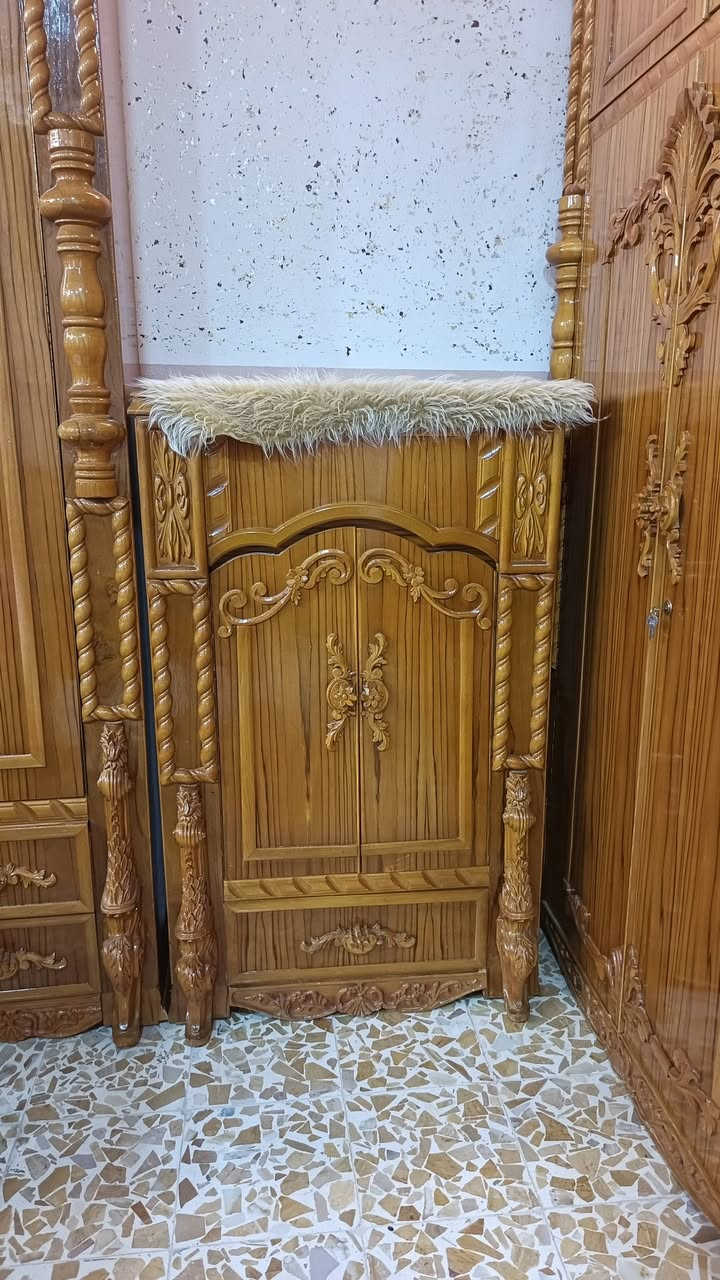 السلام عليكم غرفه للبيع ابراج غرفه مستخدم شغل توصية  ما بيها لكه صبغ حراري درجه اولى ثكيله السعر التواصل على الخاص 
2.100
‏‪***********‬‏
