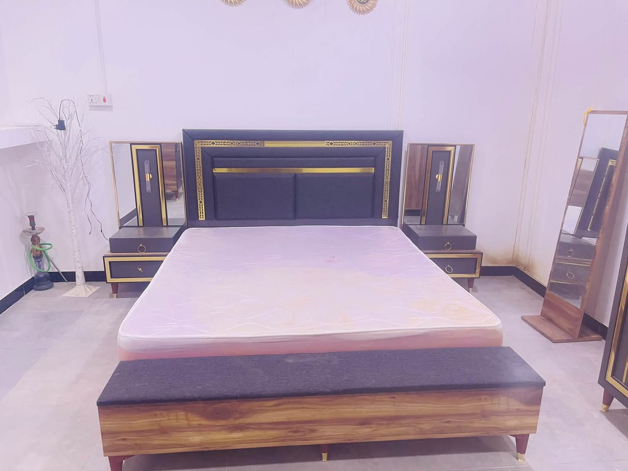 ‏سلام عليكم غرفة للبيع مكان بصره سعر 950 غرفة ما مستخدمة صاير لي أيام شدي تها***********
