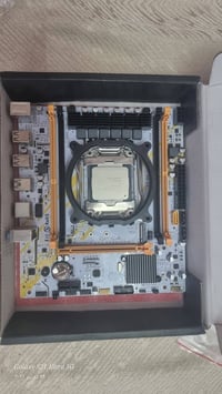 مذربورد QIYIDA x99 • معالج Xeon E5-2670v3