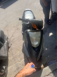 بريز لايت. ناصي مكينه ناعمه.   بيه اكسل فقط صوت وكابريتر. تعبان. وتاير...