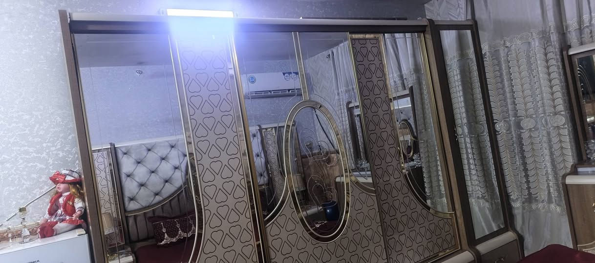 السلام وعليكم غرفه نوم ١١قطعة غرفه نضيفه المكان بغداد الجديدة السعر ٧٥٠الف
***********
