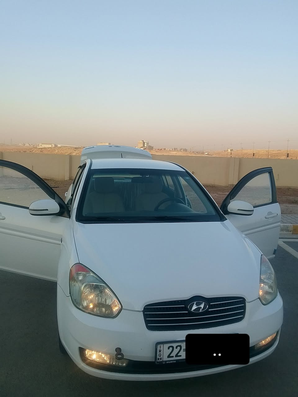 🚘 للبيع أكسنت 2011 — جاهزة للشغل والاستعمال سياره مال بيت 
🔹 اللون: أبيض

🔹 غرفة السيارة: نظافة 100%

🔹 رقم أربيل دولي جديد

🔹 محرك VVT 16 بلادي

🔹 كير شرط

🔹 تبريد وتدفئة شرط

🔹 طقم السيارة بالكامل جديد

🔹 4 تايرات جديدة

🔹 بطارية جديدة

🔹 منظومة تبريد شركة

🔹 عليها إدامة كاملة، ما ناقصها لو ربع دينار

🔹 شاشة + كاميرا + إشارات بالمراية

🛠️ الضرر: فقط 4 أصابع بالجاملغ الأمامي، والجاملغ بارد.

باب النفر اسم بارد فقط، بدون صبغ، بدون تبديل، وبدون أي ضرر بالدواخل.

✅ سيارة جاهزة وماكينة مال بيت، ما ناقصها غير ستر الله.

📸 بالواقع أحلى من الصور.

💰 السعر: 96 مجال بسيط للشراي  

السونار مرفق مع الصور 

📞 للتواصل والاستفسار:

***********

🙏 رجاءً، اللي مو شراي لا يكسر بحلال العالم.

صلّوا على محمد وآل محمد ﷺ
