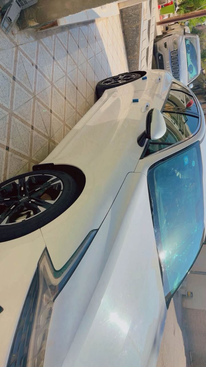 السلام عليكم للبيع كي فايف موديل 23خليجي كفاله رقم معقوين ذي قار عنواني ناصريه مركز الشراي يتصل خاص ماعندي وتساب ماعندي اتصل ***********

