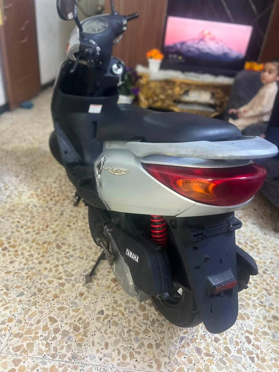 بريز كابريتر سرعه 140 بلاديه كله مختمه كله شغاله اي نقص مابيه دراجه جديده لوك مكفوله السعر٦٧٥ مكاني بغداد المشتل ***********
