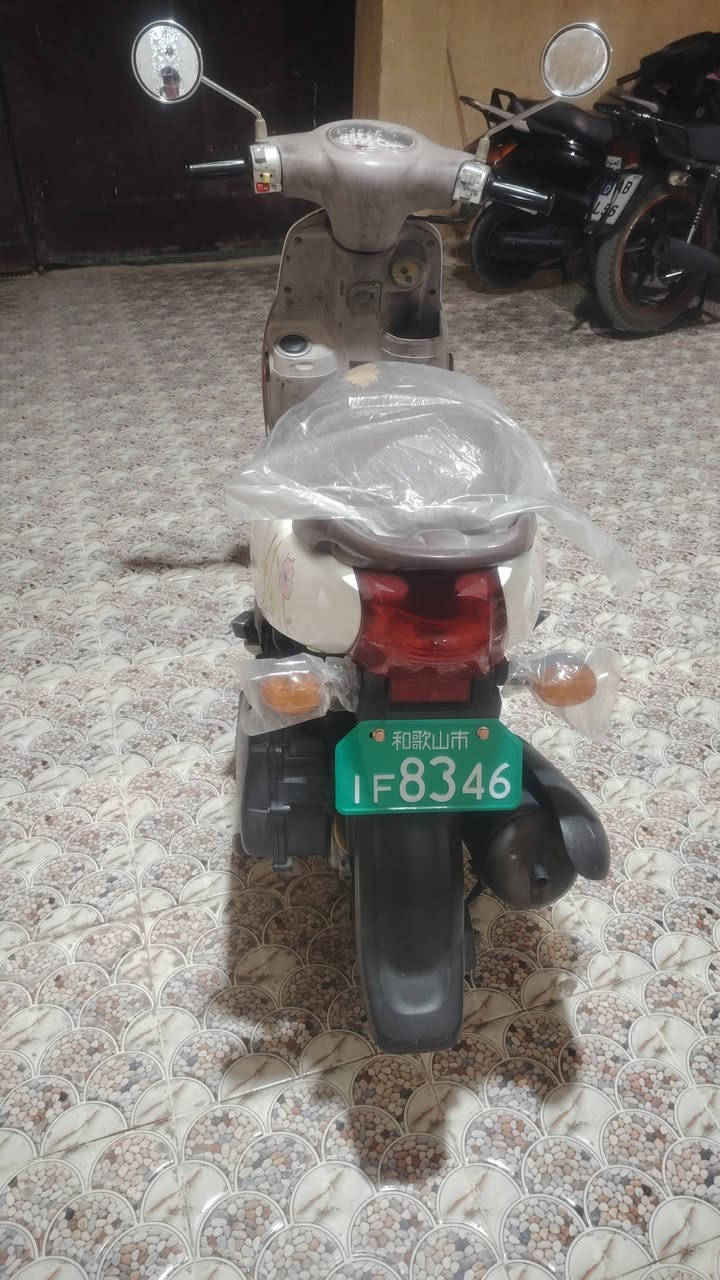 فله البيع مكينه ناعمه واخير من الله واكله ختم واحد موديل ال14 مابيه اي نقص رقم***********
