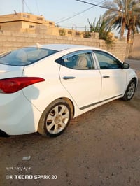 النترا أبيض • ٢٠١٣ • وارد خليجي