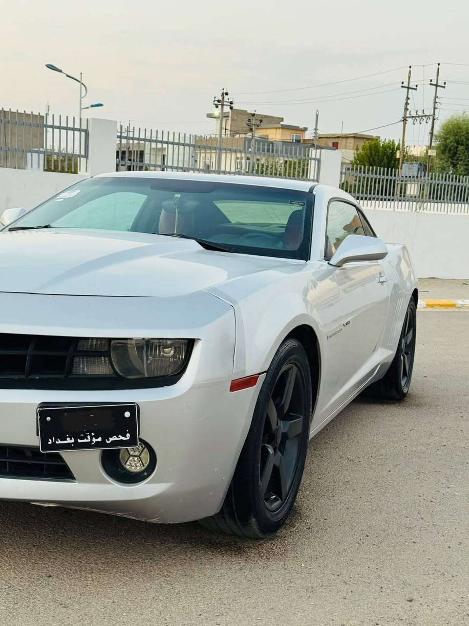 CAMARO    2014
دووبەیە ساخە  نموونە 
شتی تایبەت 
گیر مەکینە ئەکسل بەشەرت 
گیر عادیە و زۆر تایبەتە 
140هەزار رۆشتوە
مالی دۆستە تابڵیی تایی بەتە ماڵەکە 
دوو پەڵەی بچوک بۆیاخی هەیە
تکایە مشتەری نیت هیچ مەڵیی 
گۆرینەوەش ئەکەم بەشتی بە دڵم بی 
شوین چمچماڵ 
ژ. م  ***********
*********** شمشمل, السليمانية
