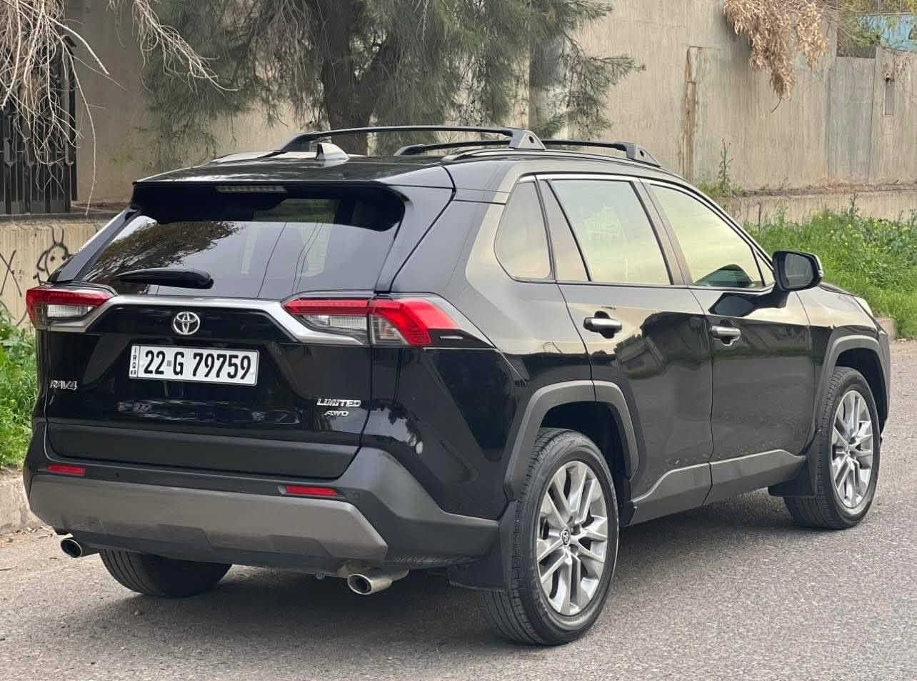 𝟐𝟎𝟐0 𝐓𝐎𝐘𝐎𝐓𝐀 𝐑𝐀𝐕𝟒- (𝐋𝐈𝐌𝐈𝐓𝐄𝐃)

تويوتا راف فؤر (LIMITED) : موديل2020

وارد : امريكي 

اللون : اسود

حجم المحرك : 2.5L (4,سلندر) 

ملاحطة السيارة ✅ فقط باب بعد سكن صبغ مكان ضغير شبر دوسة سبغ

بدون دواخل بدون ارباكات 

المواصفات : 𝐋𝐈𝐌𝐈𝐓𝐄𝐃

فــول فــول مــواصــفــات 1/1

فتحة سقف بـٰــانـــورمـــا
دةبـــل اكســـل (𝐀𝐖𝐃)
كیــــج الکــــترونــــي
‏‎ابــــواب بصمة
‏‎بصمة تشــــغــــيل 
تشغيل عن بعد (𝐑𝐄𝐌𝐎𝐓𝐄 𝐒𝐓𝐀𝐑𝐓)
سيتم سماعات (𝐉𝐁𝐋)
‏‎شاشة كبير لمس
كــــاميـــرا امامي
كــــاميـــرا جانبي
كــــاميـــرا خلفي
هاند بريك بصمة
اوتو هولد : 𝐀𝐔𝐓𝐎 𝐇𝐎𝐋𝐃
اوتو ستارات : 𝐀𝐔𝐓𝐎 𝐒𝐓𝐀𝐑𝐃
اوتو ستارات : 𝐀𝐔𝐓𝐎 𝐒𝐓𝐎𝐏
رادار امامي (تحديد مسار)
‏‎رادار جانبي (نقاط عمياء)
‏‎رادار خلفي (التحذير من الاصطدام)
‏‎حساسات امامي
‏‎حساسات جانبي 
‏‎حساسات خلفي 
نظام : 𝐄𝐂𝐎
نظام : 𝐍𝐎𝐑𝐌𝐀𝐋
نظام : 𝐒𝐏𝐎𝐑𝐓
نظام : 𝐎𝐅𝐅-𝐑𝐎𝐀𝐃
نظام : 𝐓𝐑𝐀𝐈𝐋
مانع انزلاق+𝐀𝐁𝐒
‏‎تحكمات استيرن 
استيرن هيتر
كشنات جلد
‏‎كشنات كهربائي 
كشنات تبريد
‏‎كشنات هيتر
‏‎تبريد لمس
‏‎تبريد مركزي 
‏‎صندوق شفط كهربائي 
‏‎لايتات ليـــLEDـــد عدسة زينون بيلادي‏
بلاجكتور ليـــLEDـــد بيلادي
‏‎بكلايتات ليـــLEDـــد بيلادي
‏‎ويــــل كــــروم

وبعد هواية مواصفات

تفاصيل اكثر الاتصال على ارقام التالية

WhatsApp-Viber

☎️ ***********

☎️ ***********

عنوان📍اربيل أربيل, العراق
