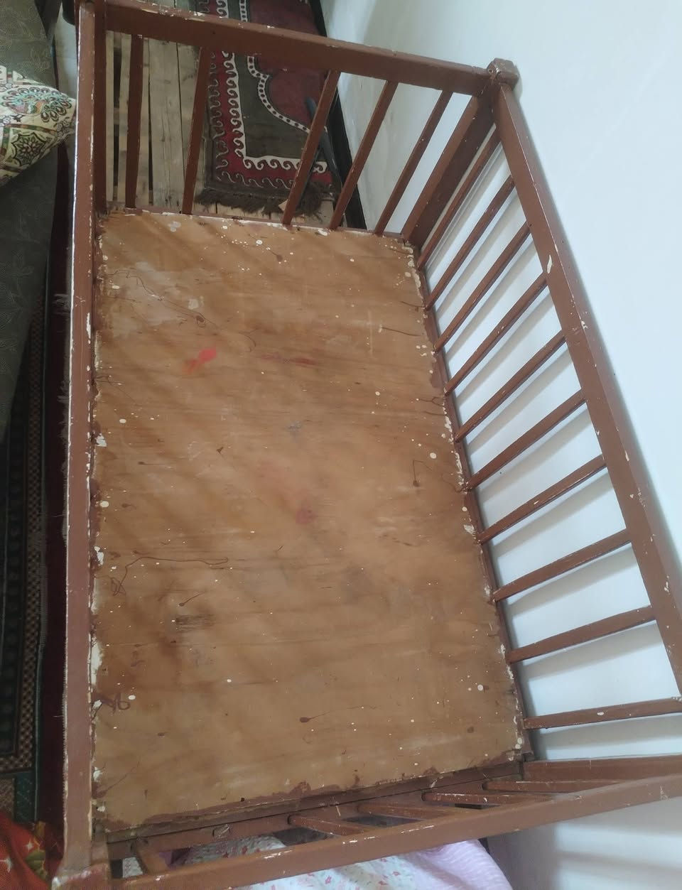 السلام عليكم جربايت طفل خشب للبيع سعر 35 المكان تكريت قادسيه ***********
