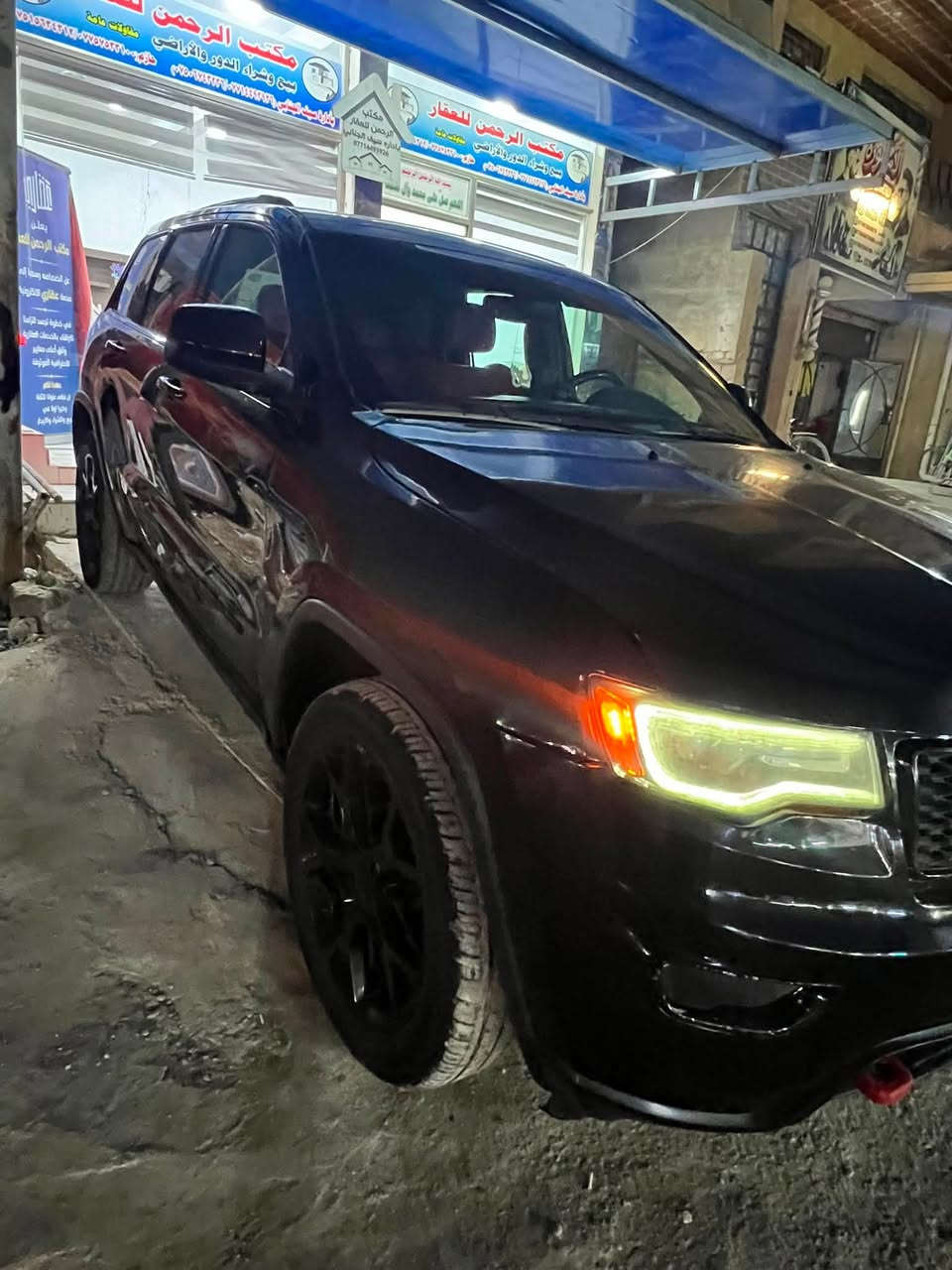 السلام عليكم

جيب كراند شيروكي موديل2018 رقم بغداد ماشيه196Km  للبيع او مراوس باقل

حادثها جاملغ اماي صفحة السايق والجاملغ العكسه صبغ بدون ضربه وسونار موضح بالصور 

مواصفات 

فتحة سقف

كشنات جلد + تدفئه+ كشن السائق كهرباء

ستيرن تدفئه
هيتر مري جانبيه   صندوق كهرباء
شاشه ابل كار بلي +كامره

بصمه تشغيل+ بصمه ابواب+تشغيل عن بعد
مازدات لد نهاري ولايت زينون

تحويل ثاني يوم 

سعر ١٨٧ وبيه مجال

مكاني بغداد عويريج قرب مخابز الاغا 

‏***********
