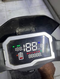دراجه شحن ٦بطاريات دراجه زيرو استعمال ٥ اشهر فقط فول مواصفات سيرفس عدل...