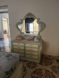 طقم غرفة • بيع مستعجل
