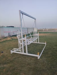 مرجوحتين • غير مستخدمات • للبيع