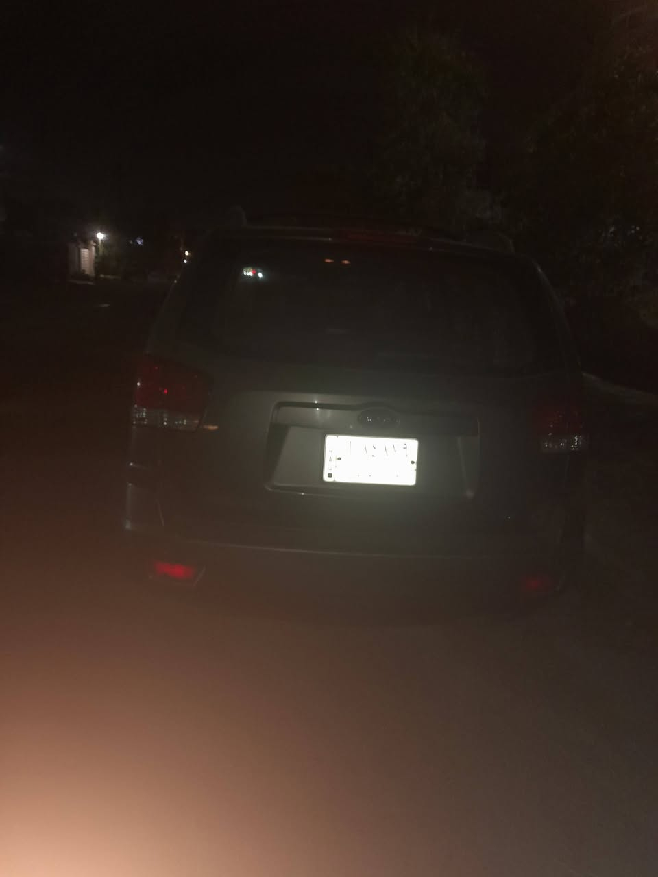 السلام عليكم كيا مهافي ٢٠٠٩ أمريكي السياره فول موصفات عدا البصمه كشنات.جلد تحكم ستيرن. كشنات كهرباء تخم تاير جديد السياره جديده بيه ضربه فوق قبق البانزين مصلح السعر ١٢٥ وبيه مجال عنوان حي الجامعه للستفسار ***********
