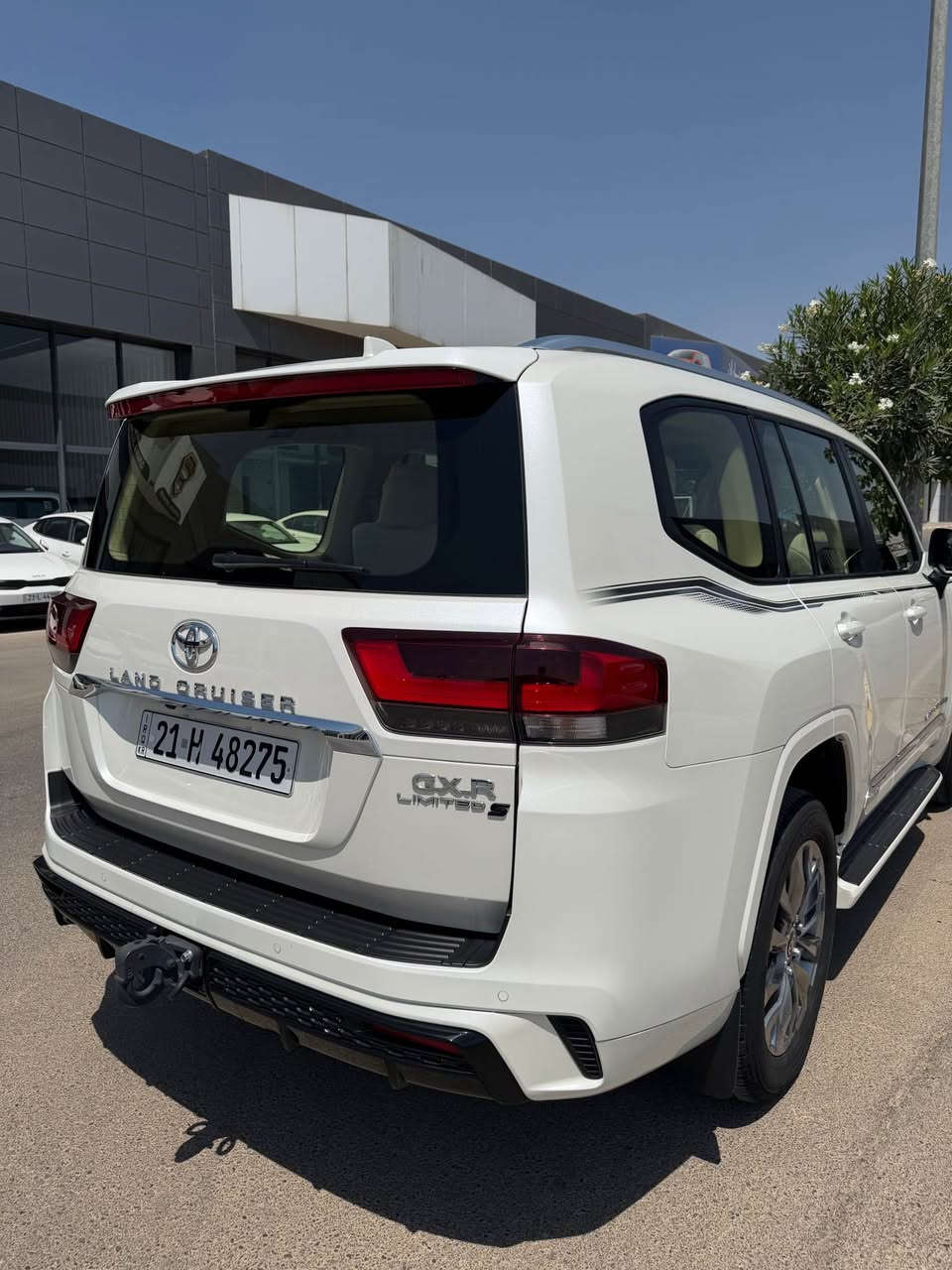 تويوتالاندكروزر 2025 GXR Limited S 

سياره ضمان تويوتا عراق شركة SAS ✅

ماشية 20000 Km بحالة وكاله 📦

مواصفات سياة GXR Limited S  بلادي ✅

سعر - 775 ورقه وبيها مجال بسيط 

عنوان - سليمانية - شركة قمم كارس ✅

رقم الهاتف - *********** 📞 Singapore
