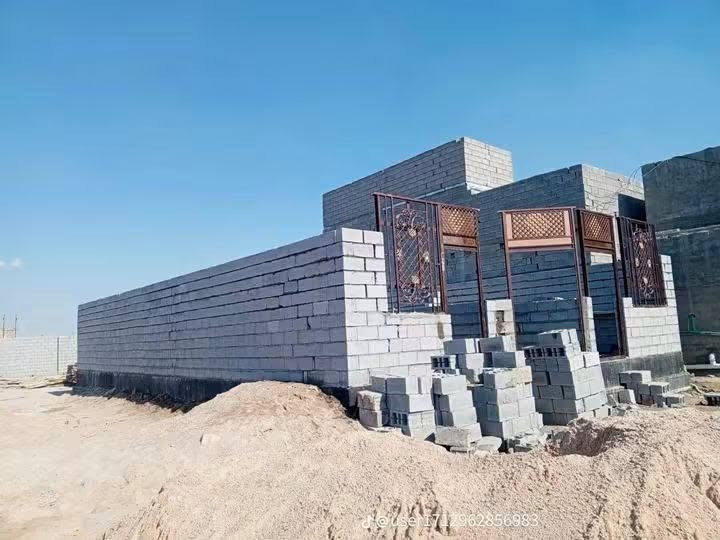 خلفه بناء بلوك درجة اولى 
***********
***********
