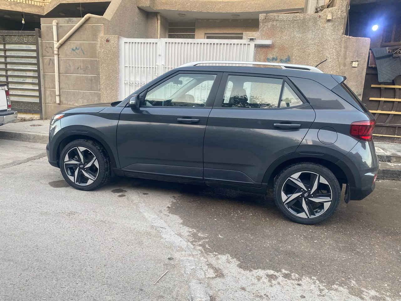 للبيع هيونداي فينيو وارد كندي موديل 2023
محرك 1600 دوش دبل نوزل ، ماشيه 52 الف
ك/م ضرر جاملغ و بنيد ، ايرباك دركة و البردة
طاك ، فول مواصفات عده الفتحه ، رقم بغداد
باسمي ، سعر 105 $  بيها مجال بسيط رجاءاً

***********
