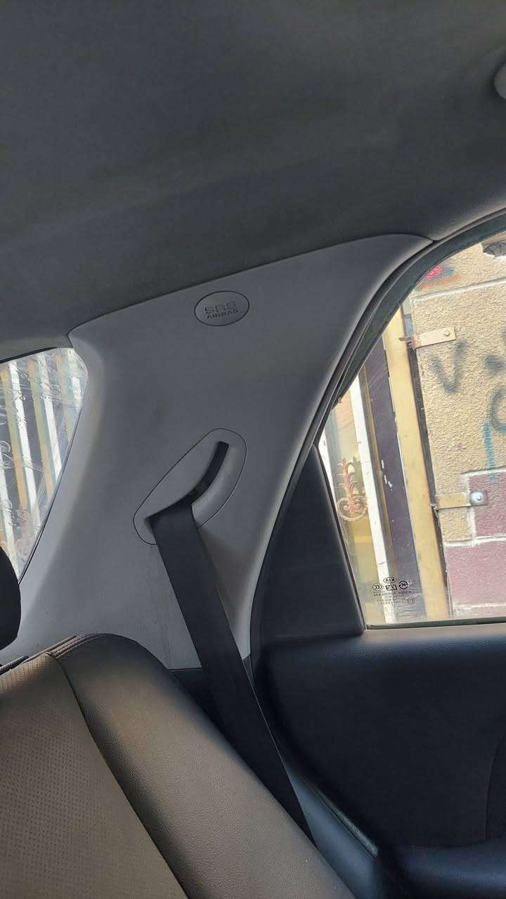 السلام عليكم  سبورتج ٢٠٠٨ سياره جديده مكفوله فول مواصفات محرك ٢٠٠٠دوش دواخل اسود بغداد بأسمي سنويه وهزه جدد العنوان بغداد كفاءات السيديه  ***********

