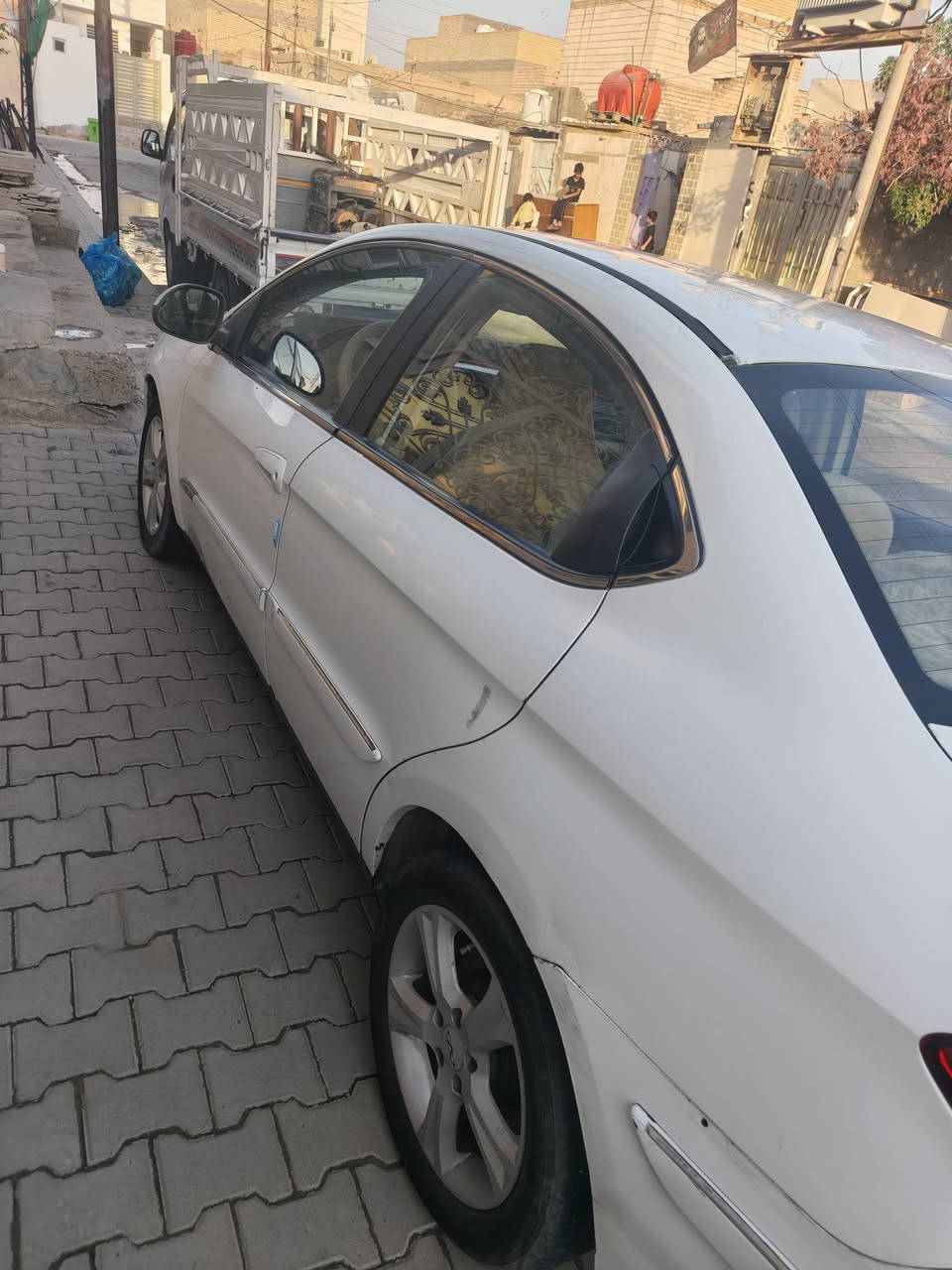 ٣٠ وبيها مجال رقم نجف شيري a3
موديل ٢٠١٢  للتواصل ***********
