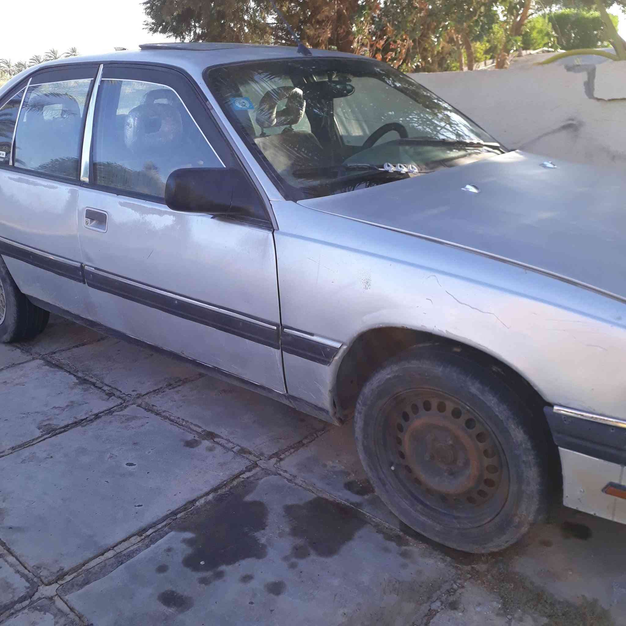 أوبل أوميكا للبيع رقم انبار ٩٢ أصل تبريد 
السعر 24$ بيها مجال غداكم 
الاتصال *********** أبو مصطفى التميمي
