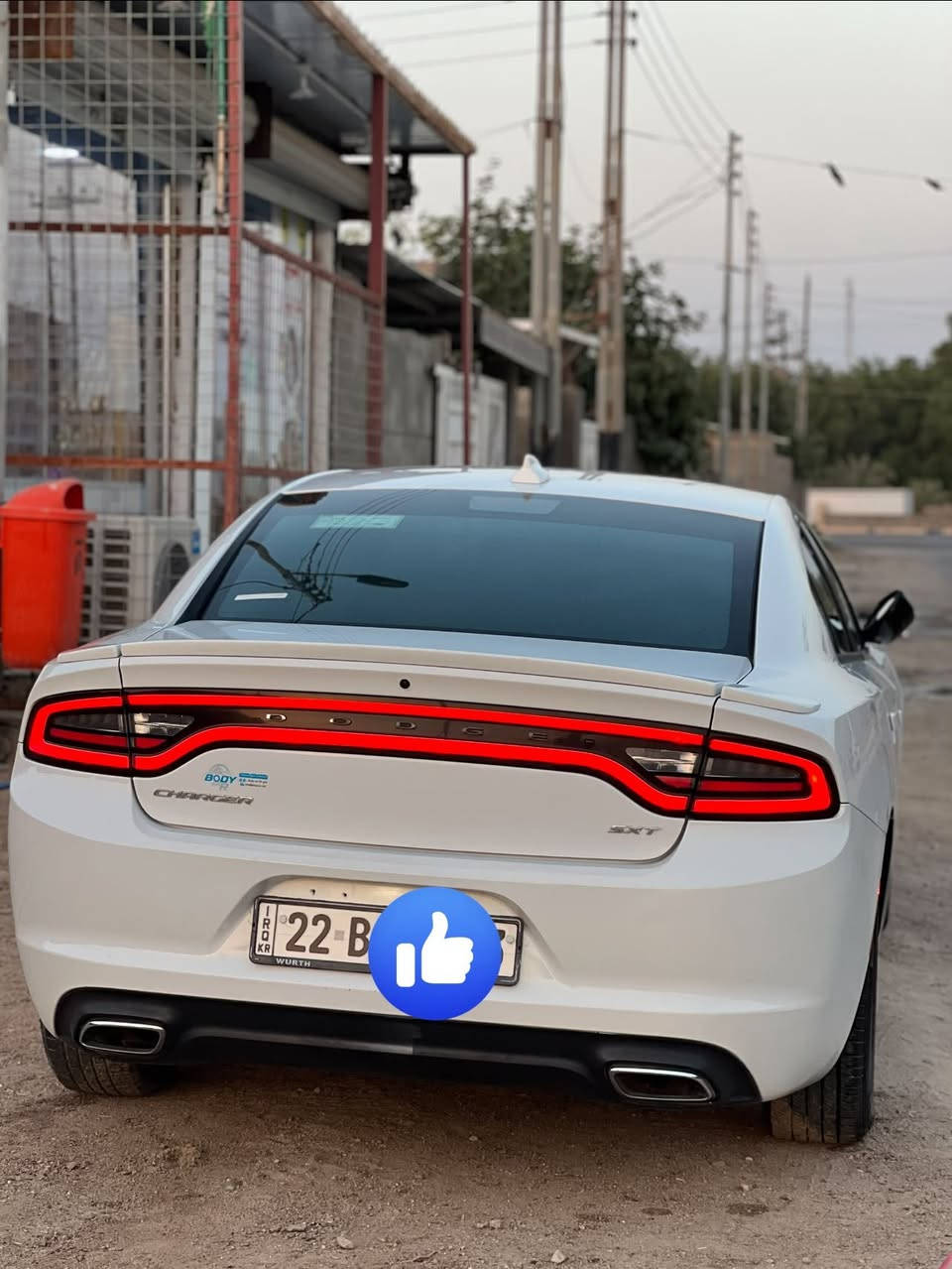 سلام عليكم
جارجر للبيع او مراوس حسب القناعه 
موديل 16 sxt 
كلين 
وارد كندي
رقم شمالي أربيل 
فول مواصفات عدا الفتحه 
ماشيه 120 mi 
مكينه كير اكسل تخم تاير جدد 
السعر 215 وبيها مجال قليل
مكاني البصره القرنه 
للتواصل ***********
