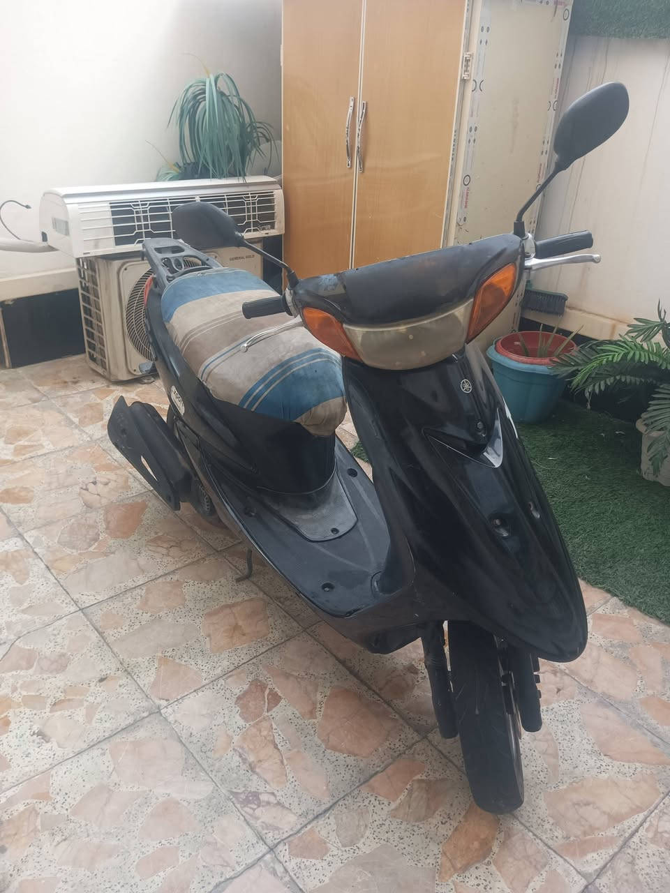 دراجه عصفوريه حيل نظيفه  سرعه 60 سعر الدراجه 320 وبيه مجال قليل مكاني بغداد شعب شارع صحه 

 رقم الاتصا ***********

 رقم الواتساب ***********
