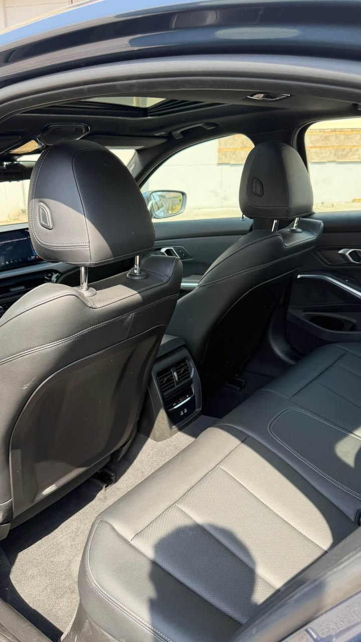 BMW 330i موديل 2025 – للبيع 🚘🔥
سيارة مميزة جداً ونظيفة بحالة ممتازة، بلون أزرق جذاب وأنيق للغاية!
المواصفات والإضافات:
• الموديل: 2025
• اللون: أزرق مميز وجذاب
• المسافة المقطوعة: 7,500 ميل فقط
• شاشة عرض على الزجاج (داتاشو / Head-Up Display)
• نظام رادار متكامل (Radar System)
• ويلات M Package الأصلية
• المواصفات: أمريكي
رقم الشاصي (VIN):
🔢 3MW69CW04S8F11774
حالة البودي والملاحظات:
السيارة بها تعديل بسيط جداً تم إصلاحه عن طريق تعديل على البارد (PDR) بدون صبغ، بحالة ممتازة.
لمعرفة السعر والمزيد من التفاصيل، يرجى التواصل على الرقم التالي:
📞 ***********

BMW 330i model 2025 – بۆ فرۆتن 🚘🔥
ترۆمبێله‌كا گەلەک جوان و زۆر یا خاوێن، ب ڕەنگەکێ شینێ سەرنجڕاکێش و تایبەت!
تایبەتمەندی و مواسەفات:
• مۆدێل: 2025
• ڕەنگ: شین (زۆر یێ جوانە)
• ڕێڕەو (مەسا‌فە): تەنێ 7,500 مایل یا چووی
• داتاشۆ (Head-Up Display)
• سیستەمێ رادار (Radar System)
• ویل M Package الأصلي
• وەڵاتێ دروستکرنێ: ئه‌مریكی
ژمارا شاصی (VIN):
🔢 3MW69CW04S8F11774
تێبینی و ڕەوشا جەستەیی:
ترۆمبێل تەنێ تعدیلەکا زۆر بێچک هەیە و ب ڕێکێن سەردەم (PDR) ب بێ بۆیاخ هاتیە چێکرن، زۆر یا خاوێنە.
بۆ زانینا نرخى و زانیاریێن پتر، پەیوەندیێ ب ڤی ژمارێ بکەن:
📞 *********** دهوك, العراق
