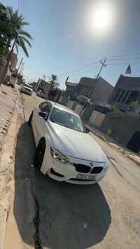 للبيع او مراوسBMW F30 2017 حجم المحرك 320i  مواصفات   فتحه   كشنات جلد...