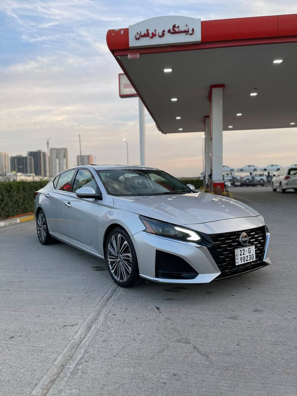Nissan altima 2023 SL fulll
سه يارەکە تەنها بونيت و چە ملخ بوياخە ، ٦٠ هەزار مايل رؤشتوە

رەقەم موبايل:***********

سحری ئەم سەيارەيە ١٧٥ وەرەقە
