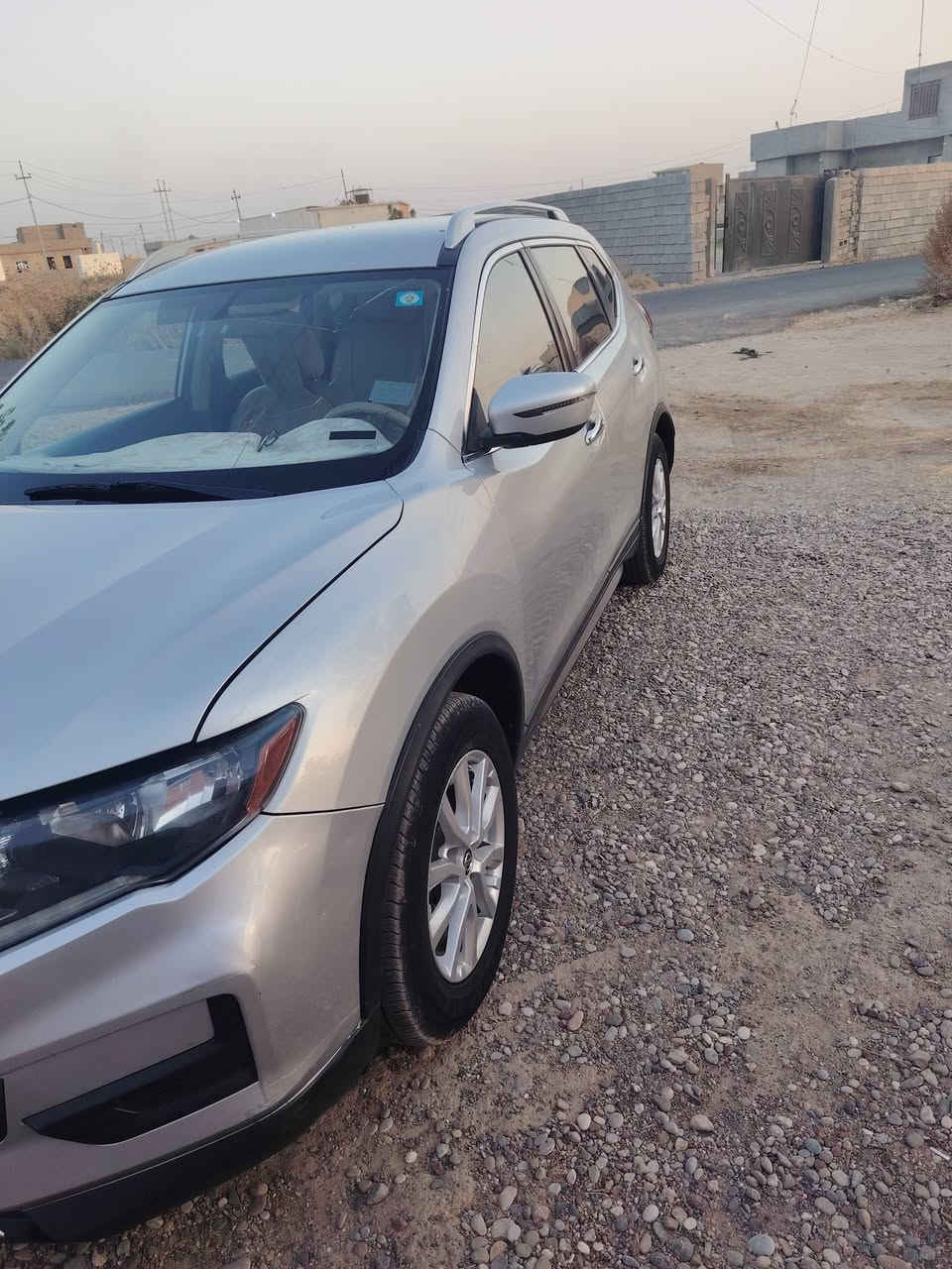 نيسان روج موديل 2018 ضرر صندوك وجاملق خلفي رقم صلاح الدين انكليزي تحويل مباشر رقم جديد لل 2031 جاهزه بس شقل تشقيل عن بعد بصمه تبريد شلج جاهزه السعر 140 وبيه مجال مكان السياره اصبيح الحوري الاتصال ***********
