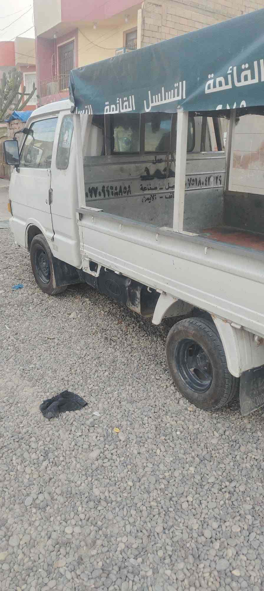 السلام عليكم كيا بنكو موديل 95 محرك بتبخير كير صدر شرط اكسل بي ونه خفيفه كهربائياتك كلها شغاله سلف جديد باتري جديد تخم تاير جديد سعر 43 وبيها مجال مكان السياره قضاء سامراء رقم الهاتف***********
