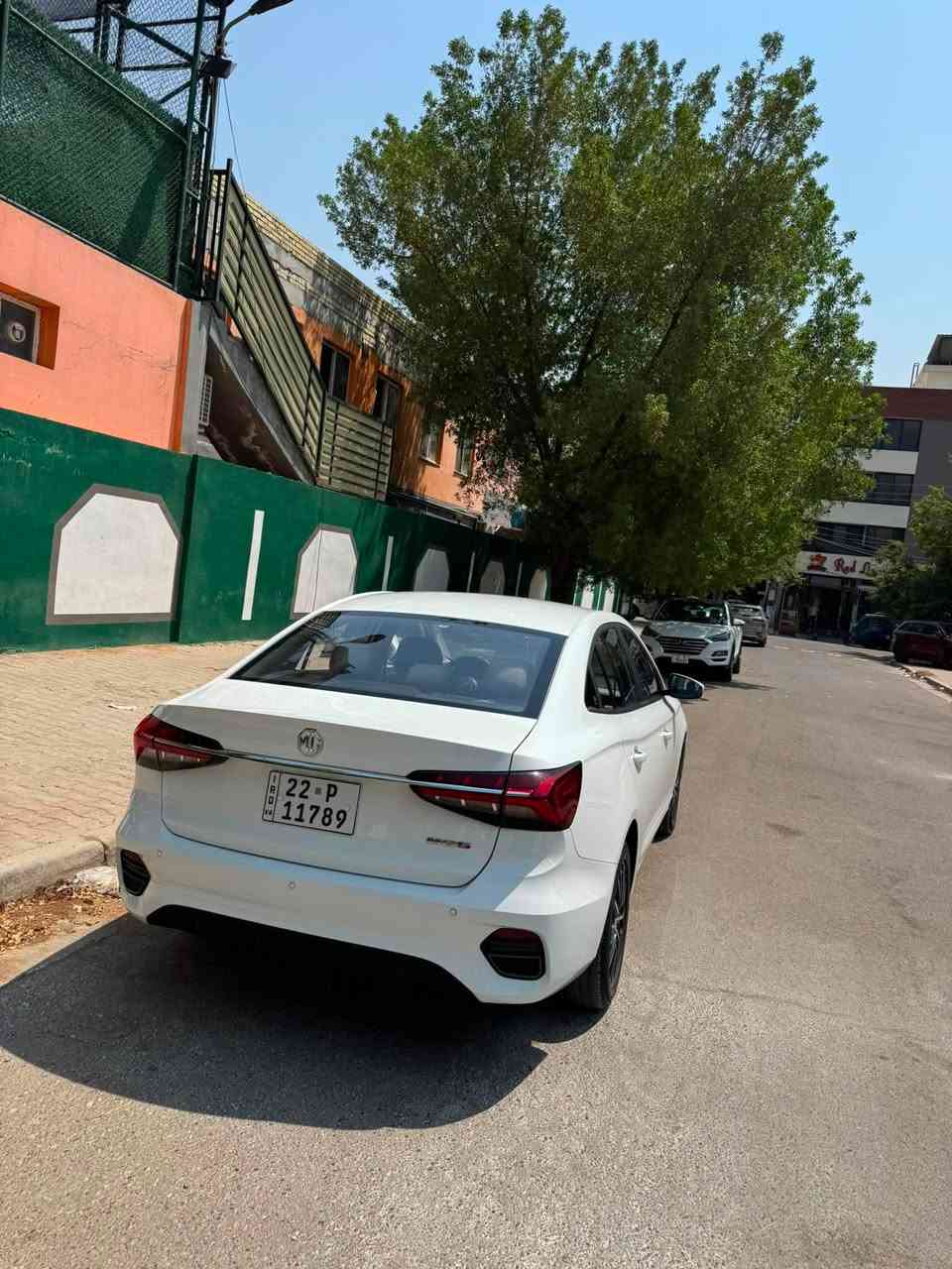 السلام عليكم
Mg5 2025 السياره من طلعت من الشركه للان ع ايدي وكلها ع وضع الشركه كفاله عامه من ضربه من كلشي عده بيها بل بنيد رصعه بصيطه صفح اثر حصوه السياره مواصفات معروفه 
1 تبريد قطعتين 
2 كروز سرعه 
3 سايد بريك بصمه
4 بصمتين بل سياره 
5 حساس خلفي
6 حساسات اطار
7 تبريد لمس
8 اربع بصمات تشغيل تشيل وفتح ابواب وصندوق
السياره رقم اربيل باسمي تحويل ثاني يوم هزه وسنويه جدد للبيع فقط مكاني بغداد حي الجامعه او الدوره السعر 105 وبيها مجال بسيط السياره ماشيه 71 كل السياره ع وضع الشركه حته الاطارات ***********
