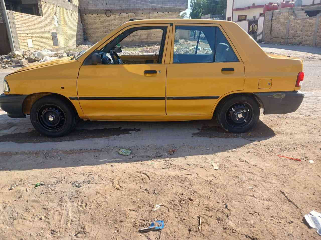 السلام عليكم سايبه لبيع ٢٠١٥ سياره جاهز من كل نواحي مكينه وكير واحدادي كفال سياره مصبوغ احزام جمالي تبريد شغال عوز فقط غاز راعيه يريد مداور سنويه قبل شهرين من جددتها مصفره هيه ومرور مكان سياره كربلاء  السعر 28 وبيها مجال بسيط ستفسار على رقم غير متواجد على الفيس  ***********
