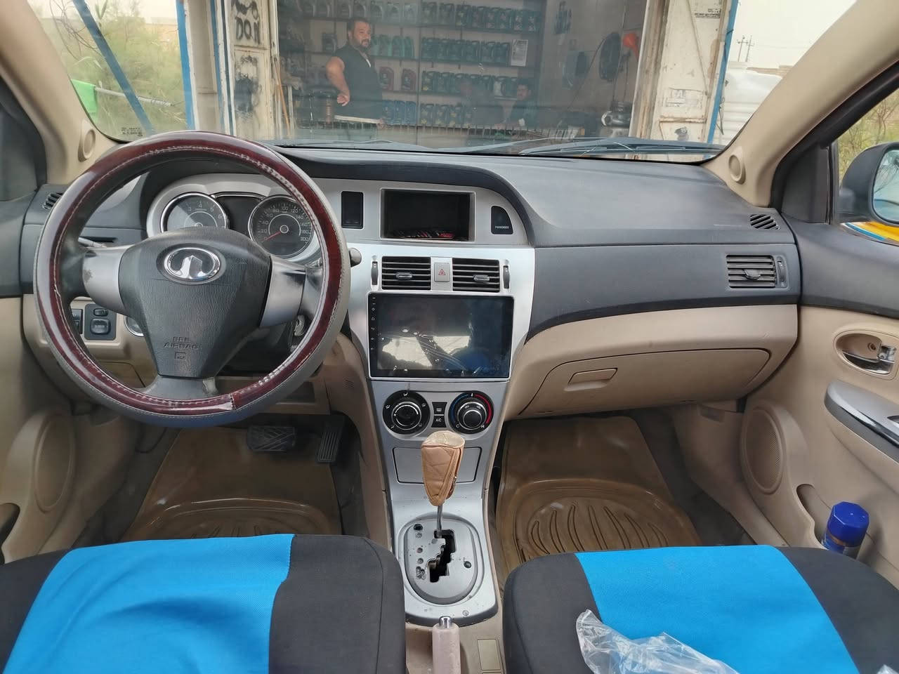 السلام عليكم
كريت وول فولكس محور كورلا بيكاتشيو
تبريد تدفئة محرك كير جدد جاهزة للأخير
السعر 35 وبيها مجال.. رقم الهاتف ***********
