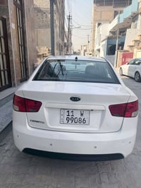 سيراتو ٢٠١٠ • ماشي ٩٦ الف • رقم بغداد