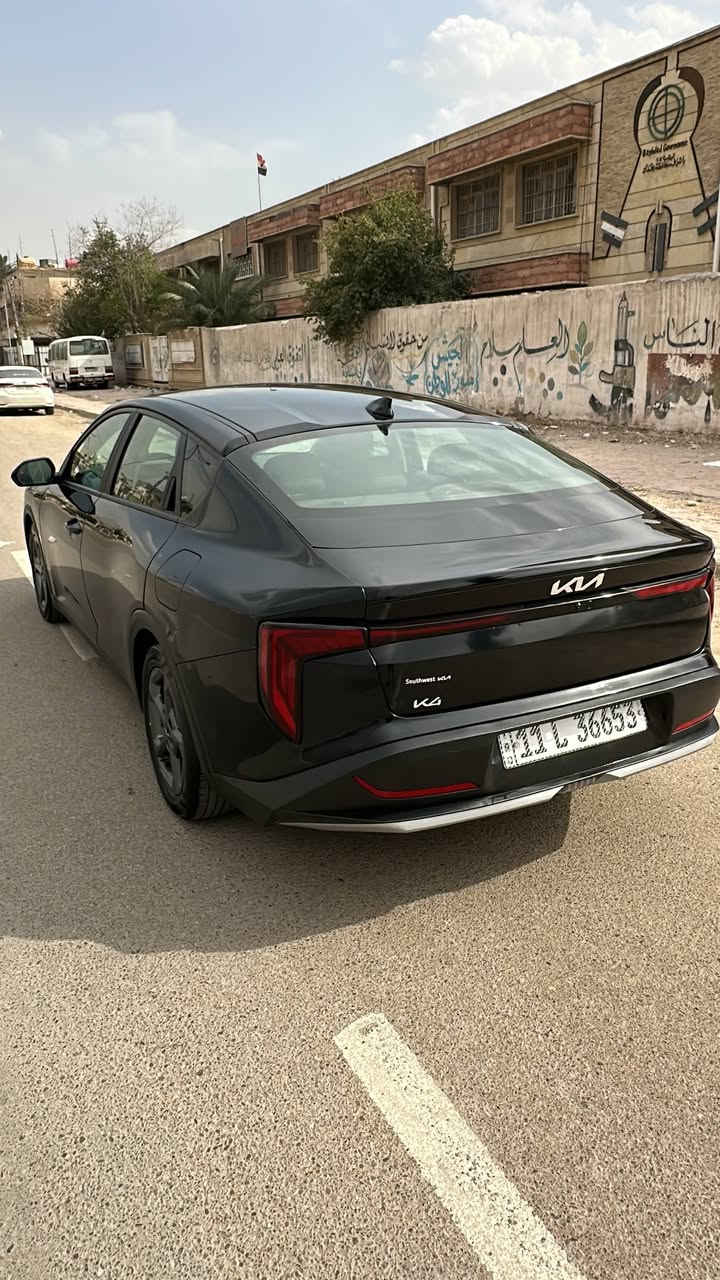 للبيع k4 امريكي موديل 2025 
 رقم بغداد ماشيه 5 الاف مواصفات نص فول 
حادث موضح بالصور مكاني بغداد سعره 165 بيه مجال 
تفاصيل اكثر هدا رقمي ***********
