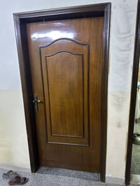 2 ابواب صاج اصلي نضافة 90/‎%‎ 2 اباوب فورميكة ضد الماء العنوان بغداد ا...
