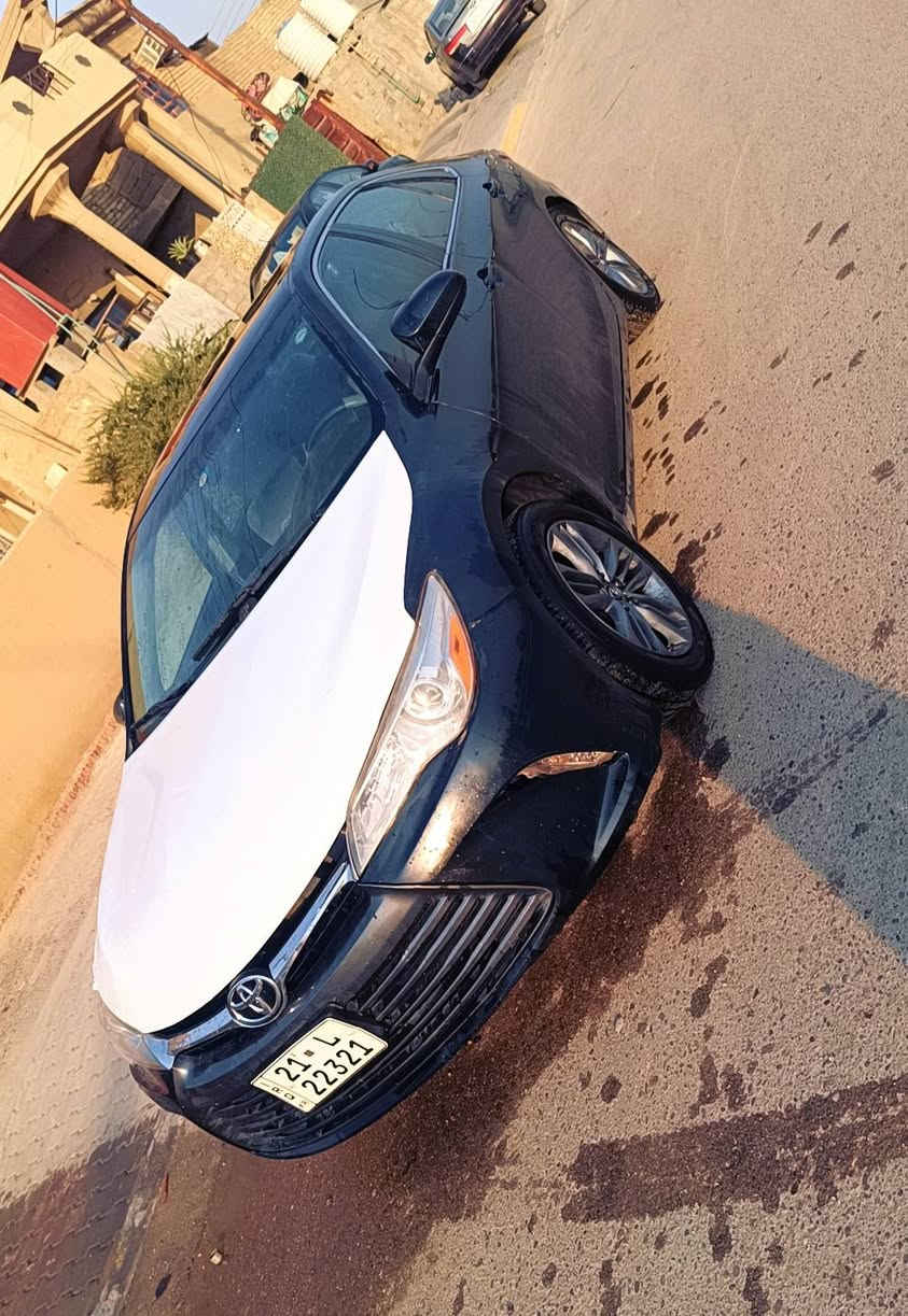 سلام عليكم كامري 17 مواصفات LE حادثها بنيد جاملغ باب سائق بدون ارباك محرك كير تبريد حساسات كاميرا خلفية صدر امامي خلفي وسط تحكم ستيرن ويل تاير لايت زينون سيارة جاهز كير 6 نمر شرط  سيارة اخت الجديد بدون داخل  رقم سليمانيه السعر 125 وبيه مجال واتساب***********
