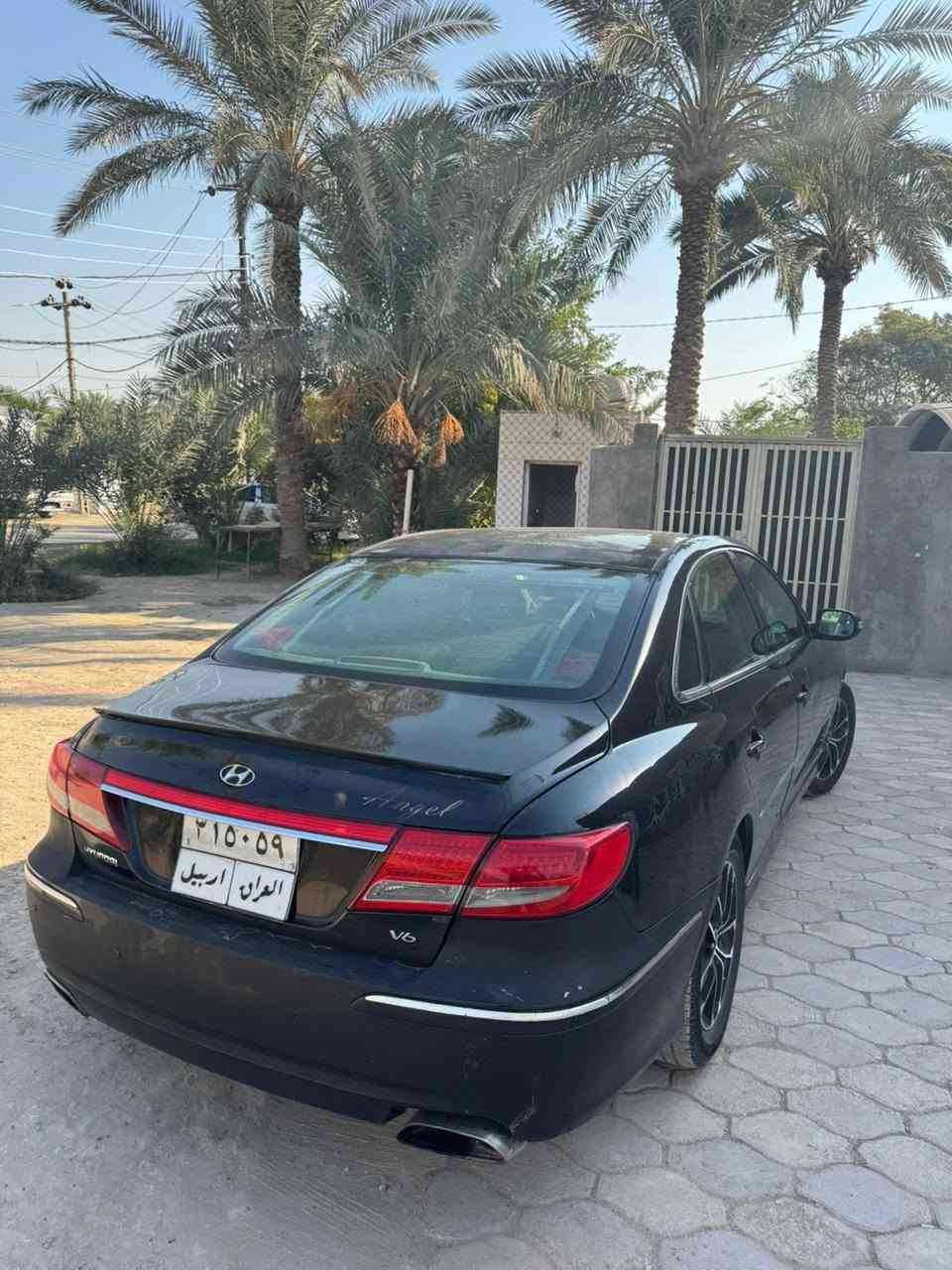 هونداي ازيرا ٢٠١٠ خليجي
الشكل الرياضي ( سبورت ) 
فول مواصفات للاخير
رقم اربيل باسم كردي تحويل او وكاله باليعجبك
مري شفط وترحيب 
مكينه ٢٧٠٠  
فتحه
كشنات جلد
خزن مقاعد
تبريد ثلج 🥶 منظومه جديده 
تبريد قطعتين امامي وخلفي 
 مكينه كهربائيات
 كير كفاله
حساسات 
شاشة
تحكم ستيرن جهتين
مثبت سرعه
برده خلفيه اصل
قطعتين صبغ بدون دواخل 
( جاملغ خلفي وجاملغ اماي )

سعرها ( ٨٠ )
مكاني كوفة
 *********** النجف, العراق
