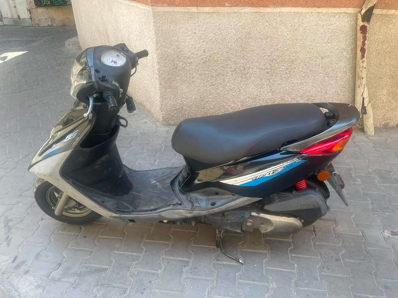 بريز بغباء ماشية 13 الف يعني زيرو
محرك صوته مينسمع جيب فيتر وافحص 

اشاير لايت عالي ناصي كله شغال 

نكره سلف بكل وقت 

بغداد النهضه *********** بي وتساب موجود خاص 

1150 وبيها مجال حك الجيه مليون ومية وخمسين
