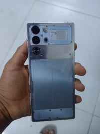 متوفر جهاز للمراوس ريد ماجك 10 pro الذاكره 512 الرام 12+16 الجهاز نضيف...