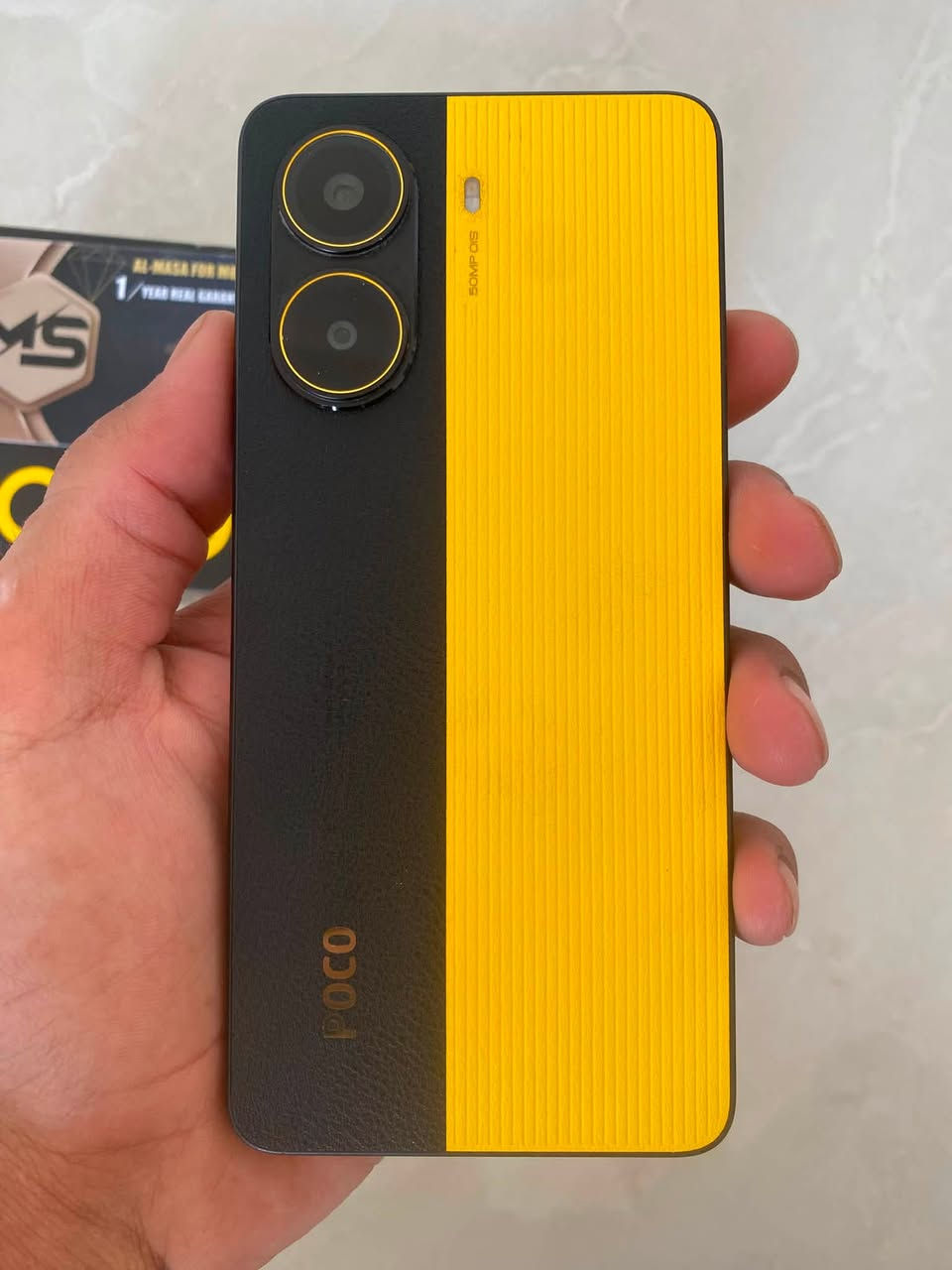 السلام عليكم من رخصت الادمن
Poco x7 pro 
للبيع بسعر 375 وبي مجال للشراي الجهاز نظيف مثل ما موضح لا داخل صيانه ولا مفتوح ملحقاته بس شاحنه اصليه 90 واط ببجي 120 فريم 
مكلف بالنشر للاستفسار الاتصال: ***********
