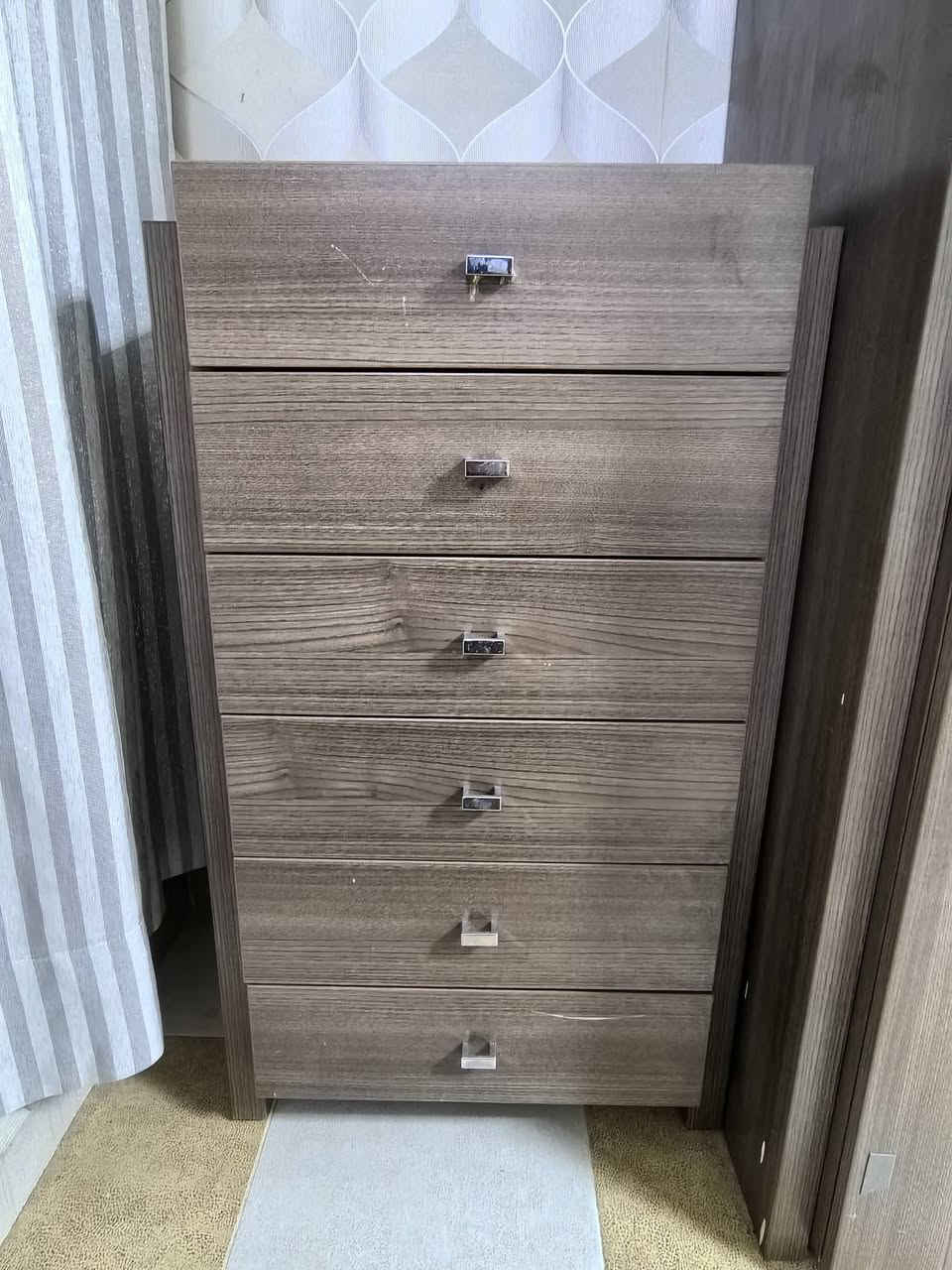 غرفة نوم للبيع ماركة فيرير التركي استخدم قليل شراي يتصل
***********
