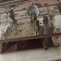 طاولة • زجاج كبير • ٣ قطع صغيرة