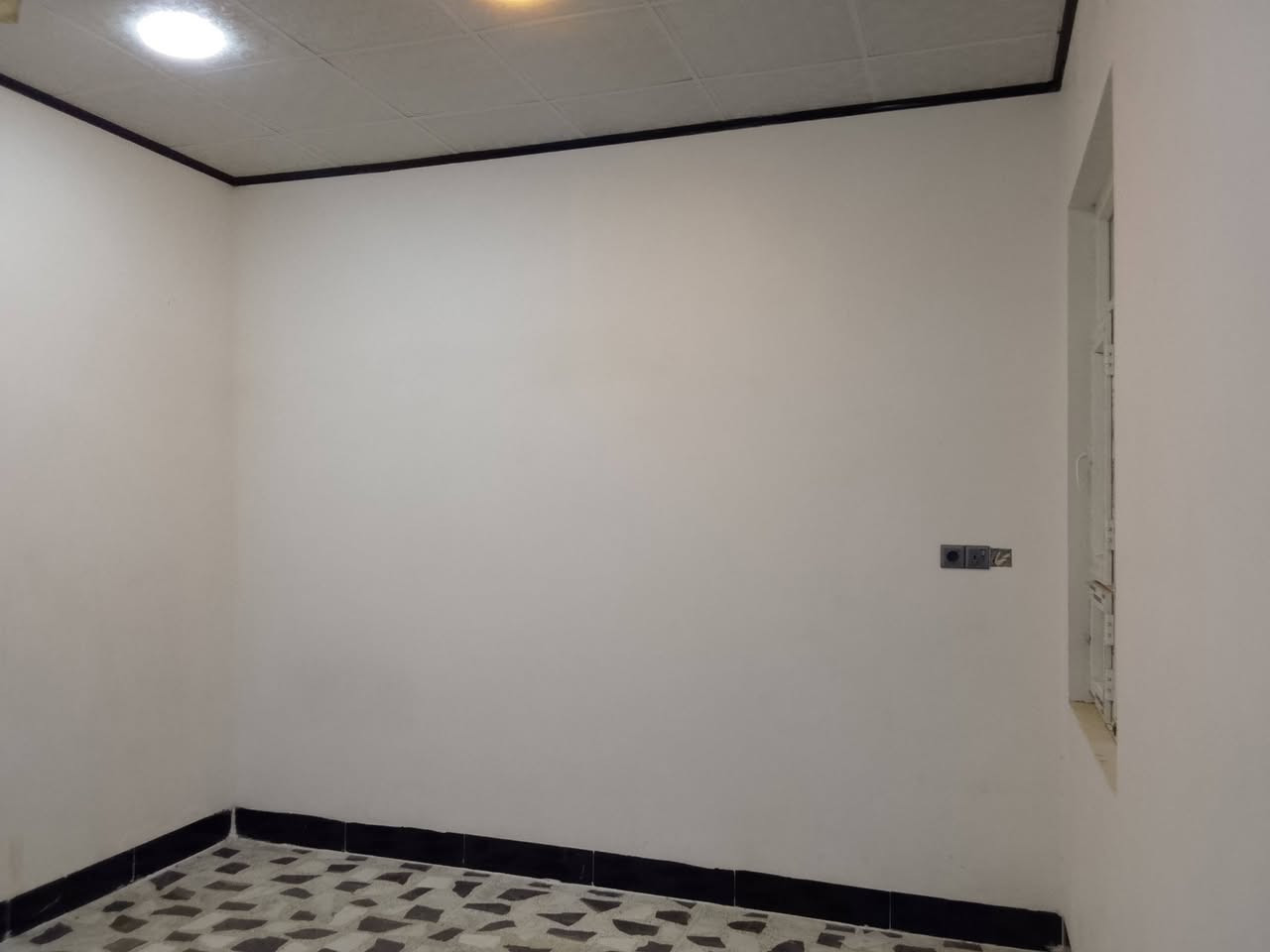 دار للبيع في حي التحرير بناء حديث 
مساحه 100م طابقين ونص 4غرف 
السعر 125
╔══════════════════════════════╗  🏠 🔑  سعد الطائي للعقار ╚══════════════════════════════╝
📍 الموصل – حي التحرير
🕌 مقابل جامع آل البيت
📌 مقابل ساحة أبو منتظر لبيع الرمل والإسمنت
━━━━━━━━━━━━━━━━━━━━━━━━
🏡 نستقبل عروض وطلبات البيع والإيجار 🏡
🔸 تابعوا صفحتنا لرؤية المزيد من العروض العقارية
🔸 إذا كان العقار غير مناسب لكم أو لإمكانياتكم، راسلونا
📌 لدينا عروض وخيارات أخرى للبيع والإيجار
━━━━━━━━━━━━━━━━━━━━━━━━
📞 للاستفسار والتواصل
📱 ***********
▫️ واتساب / اتصال
📱 ***********
▫️ واتساب / اتصال
━━━━━━━━━━━━━━━━━━━━━━━━
🤝 ثقتكم أساس نجاحنا
━━━━━━━━━━━━━━━━━━━━━━━━
