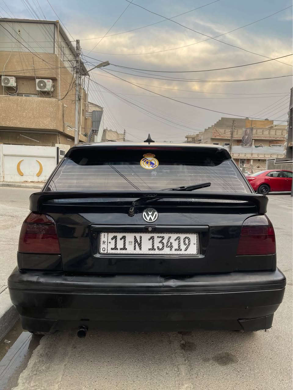 كولف موديل٩٣اللون اسود مكينه١٨٠٠ صافيه كير اوتو مكفولات صدر لبارحه بدلته كله جديد تبريد ثلج 🥶 ماشاءلله داخلهه بلادي نضيف كلش تخم اير  جام كهرباء شغال مازدات اساور مسجل بلوتوث سماعات دمام كهربائيات كله شغاله ترايهه كلش حلو وناعم السياره بدوون لا ضربه قويه ولا تبديل ولا خياس كماليات سستم كامل بلادي رقم بغداد انكليزي سنويه2029 تحويل مباشر السعر42 مكاني بغداد حي جهاد***********✅ بغداد, العراق
